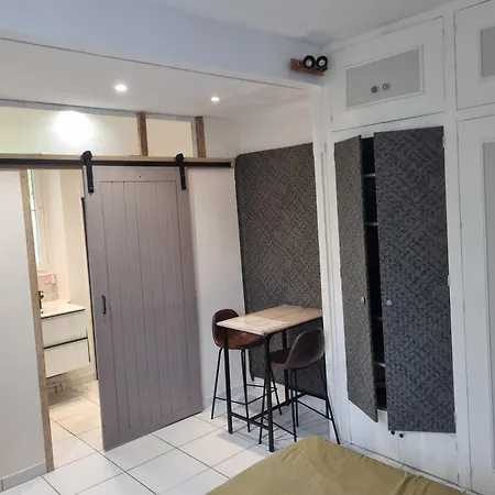 Gare - La Blancheraie 3*